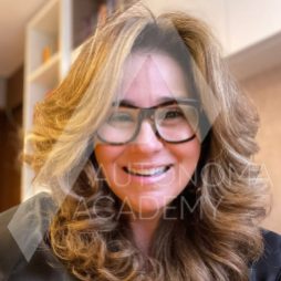 Profa. Ana Claudia Pinho de Bastos site