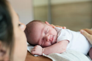 Seminário da ESESFM sobre humanização dos cuidados em neonatologia