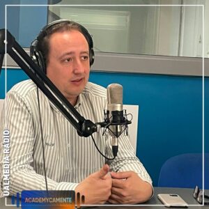 Filipe Alves, convidado do episódio sobre jornalismo económico e comunicação financeira
